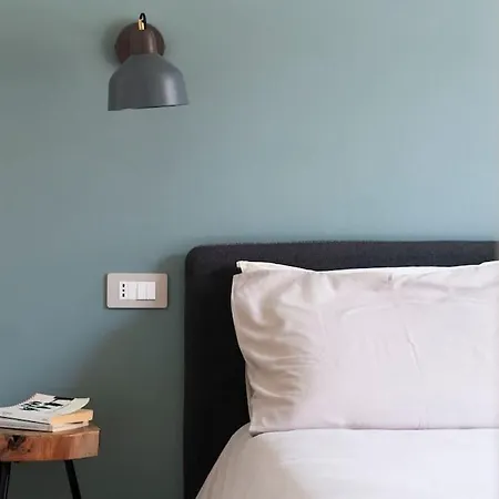 Sky&vineyards - Mora - Daire La Morra